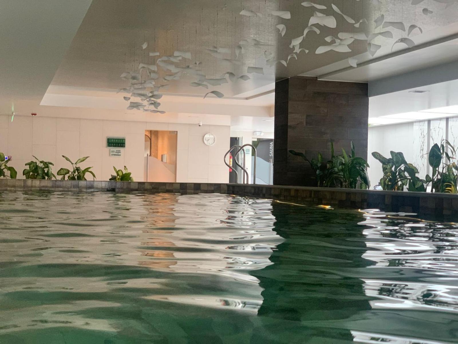 Confort Suite La Carolina Quito Bagian luar foto