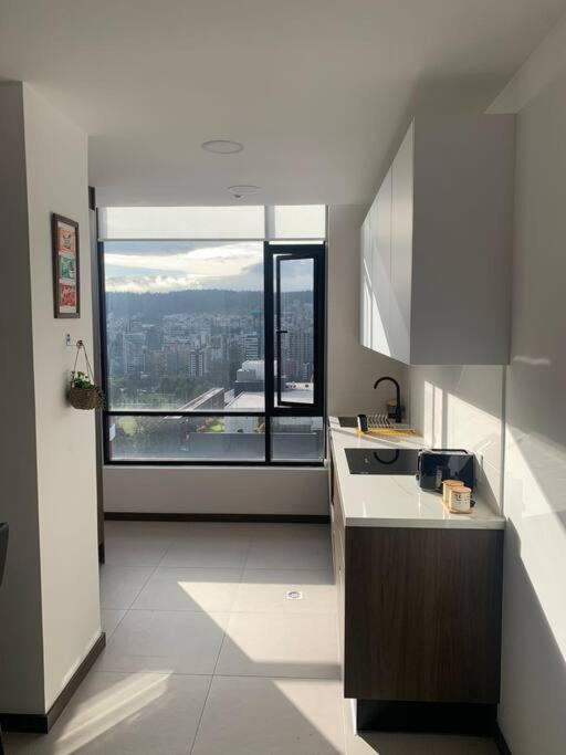 Confort Suite La Carolina Quito Bagian luar foto