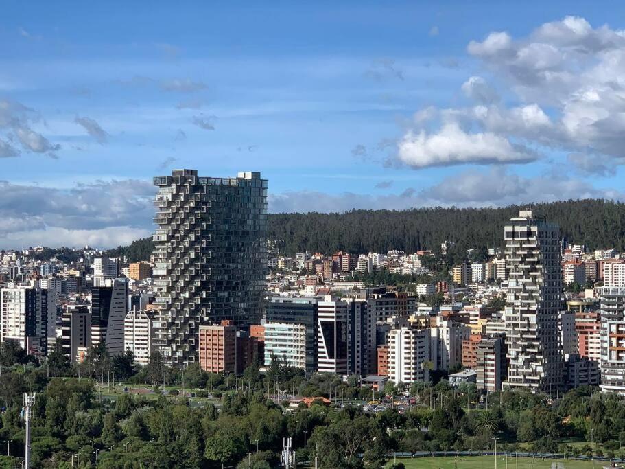 Confort Suite La Carolina Quito Bagian luar foto